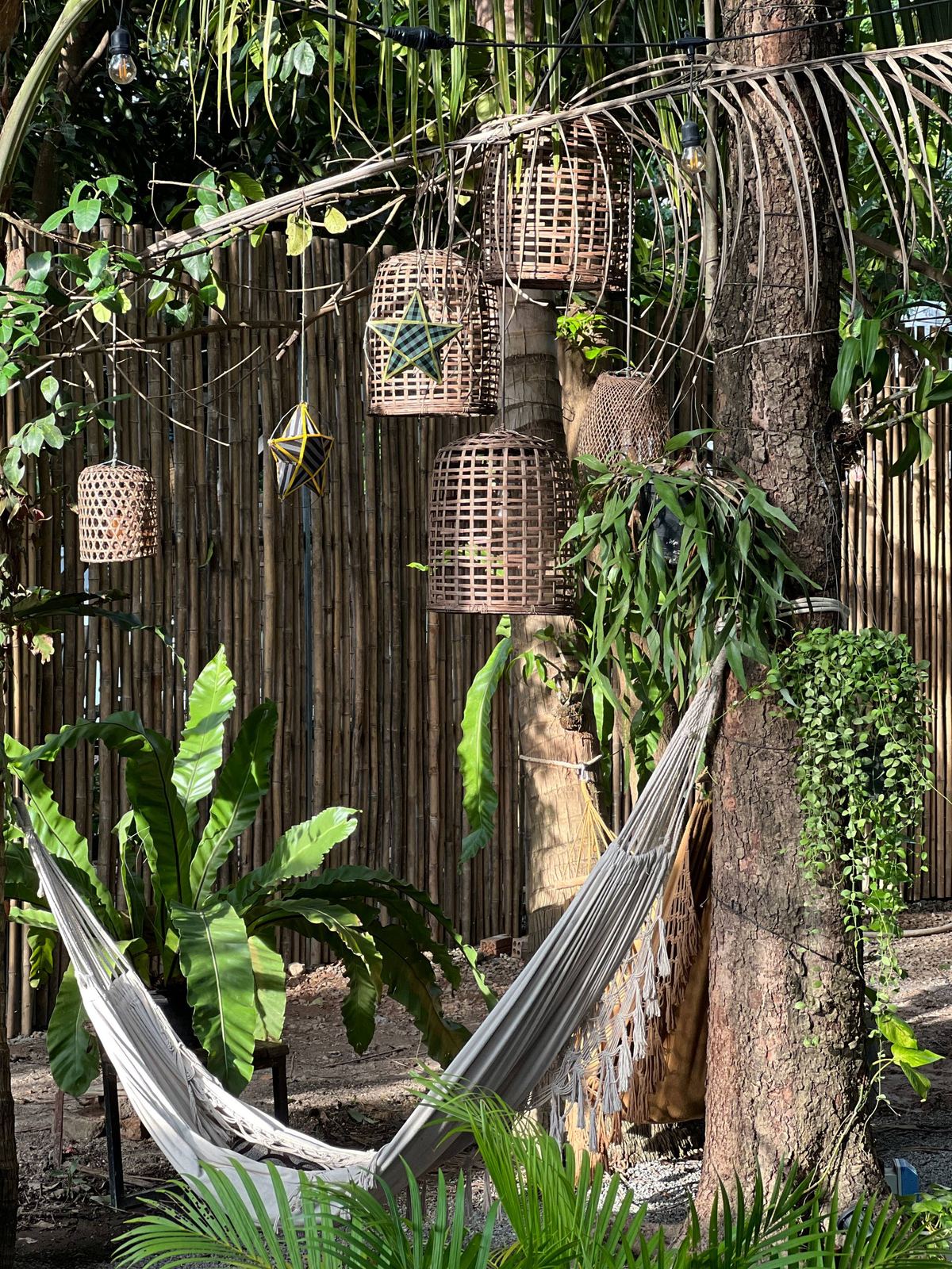Hammock and lanterns in the garden